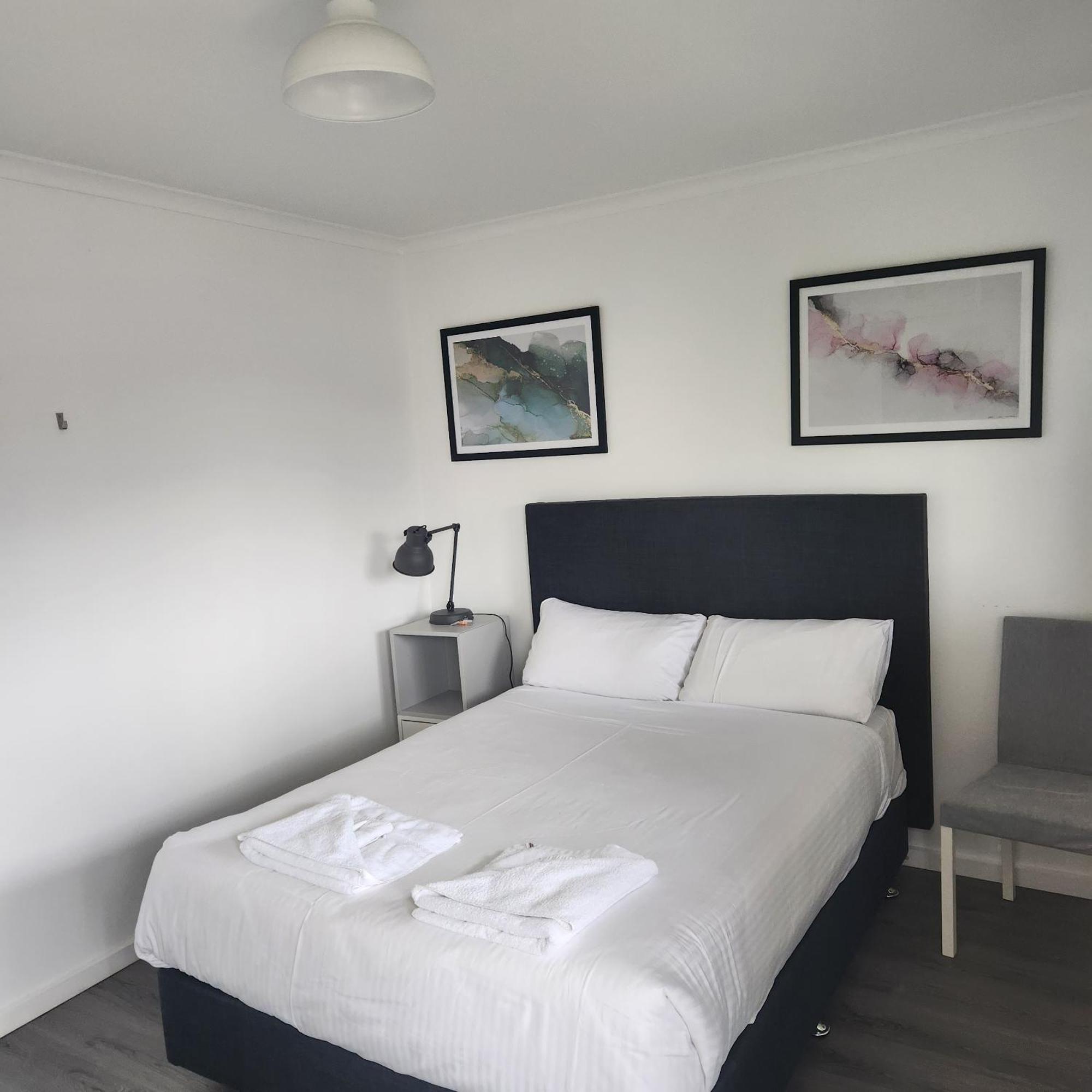 Motel On Becker Tintinara ภายนอก รูปภาพ