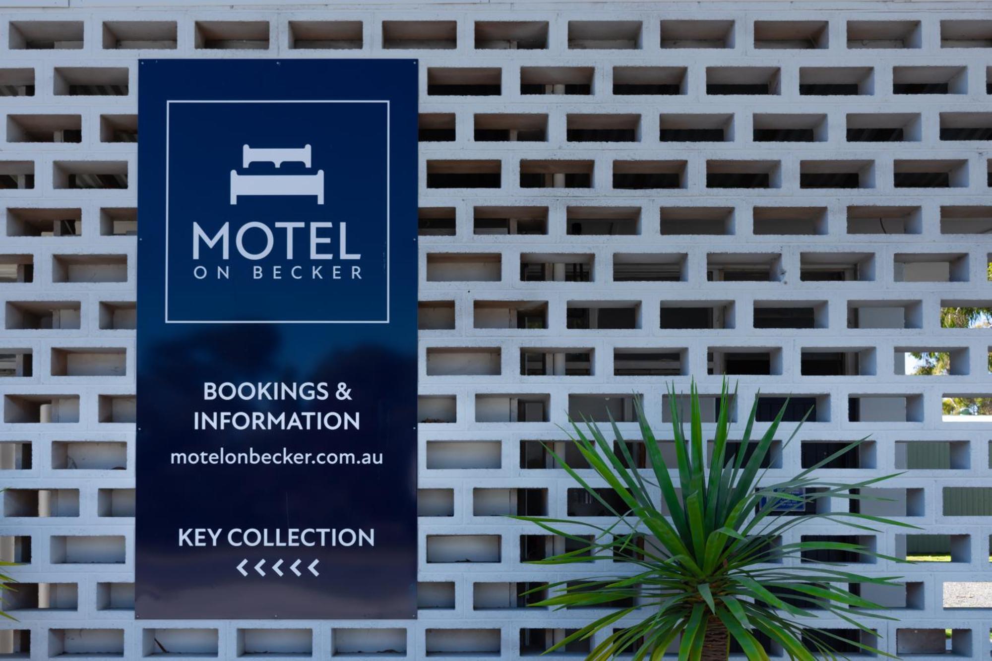 Motel On Becker Tintinara ภายนอก รูปภาพ