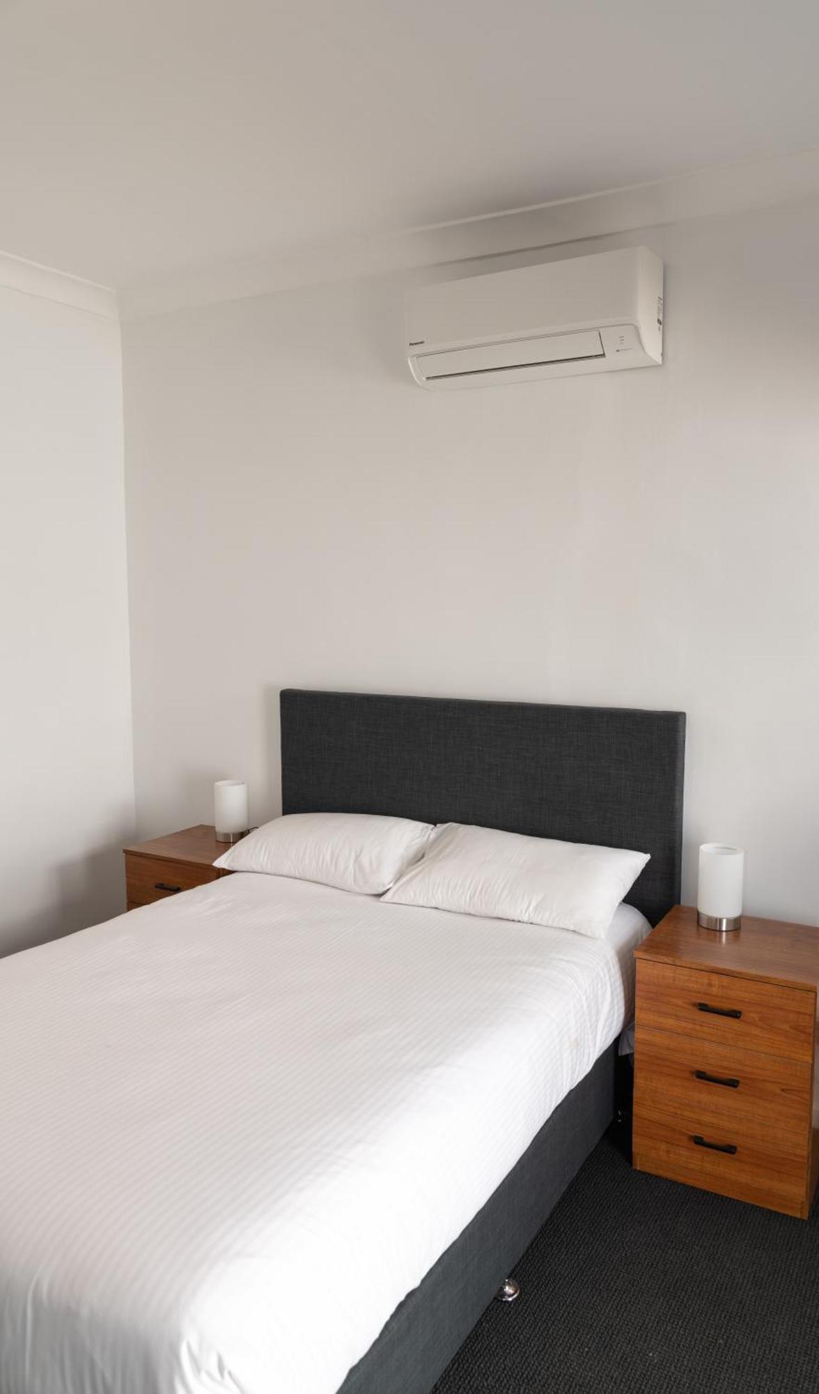Motel On Becker Tintinara ภายนอก รูปภาพ